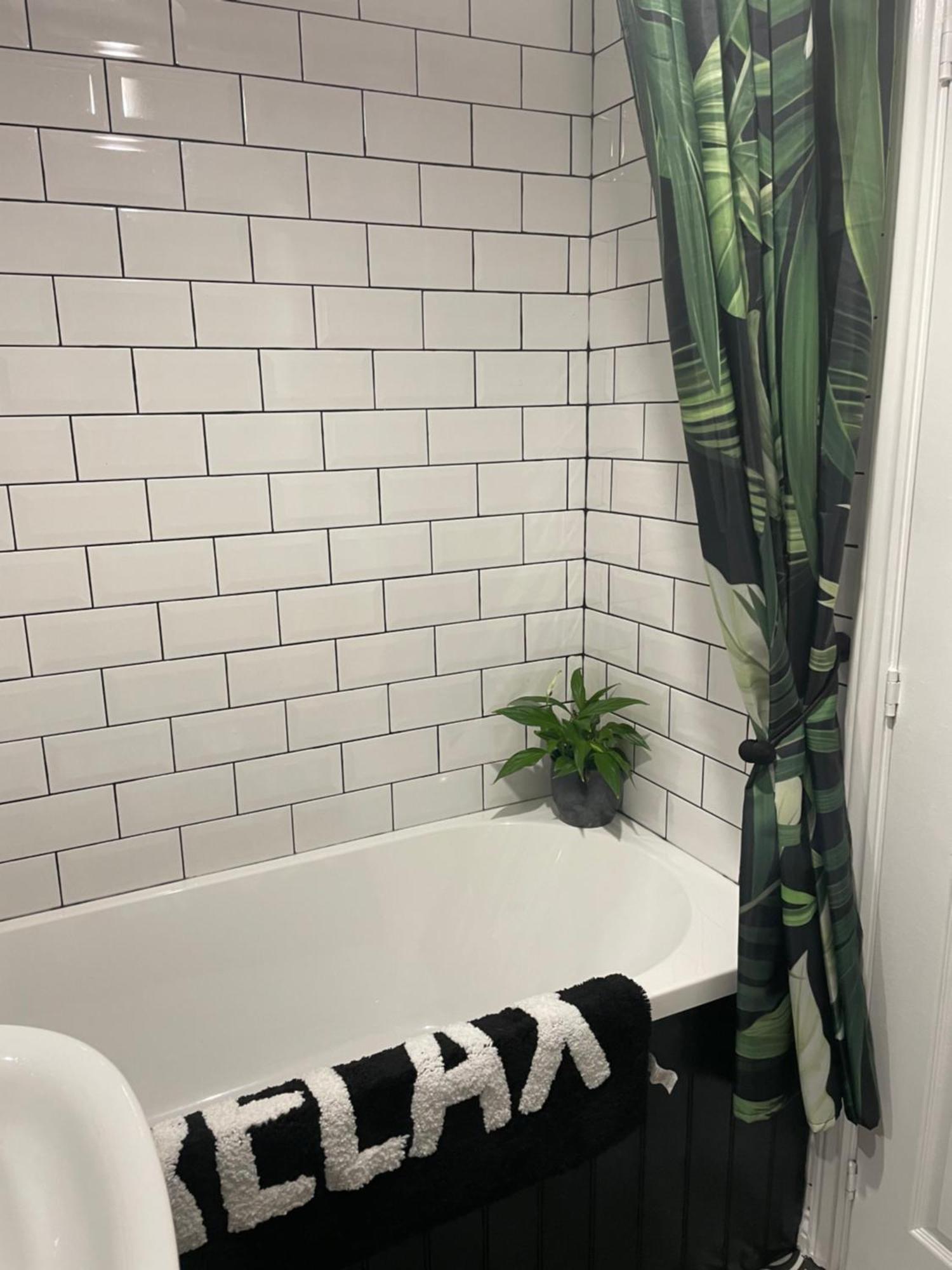 Cosy Home From Home With Private Bathroom - Free Parking Cardiff Luaran gambar